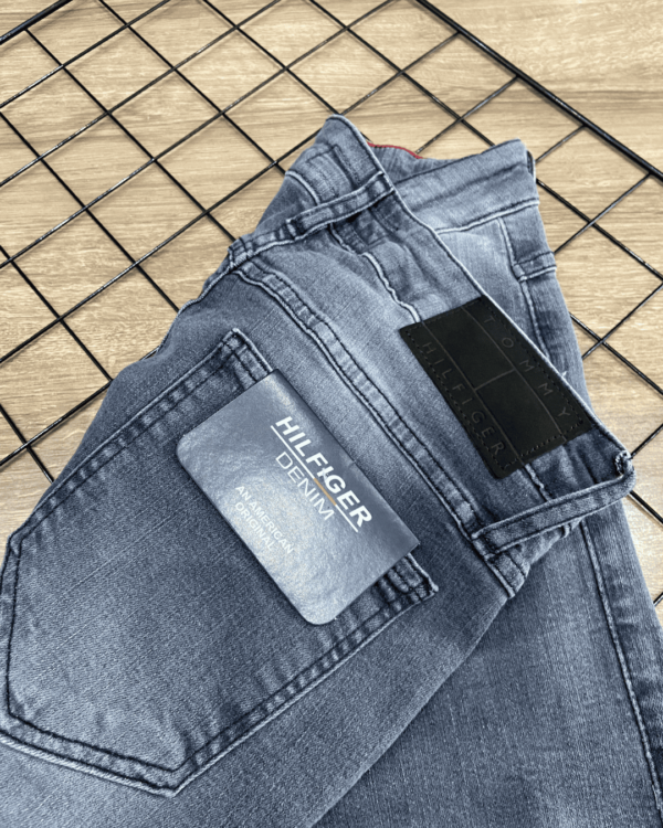 CALÇA SLIM TOMMY HILFIGER - Image 3