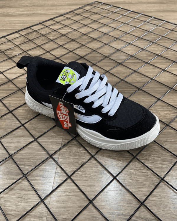VANS ULTRARANGE VR3 NEO PRETO - Image 2