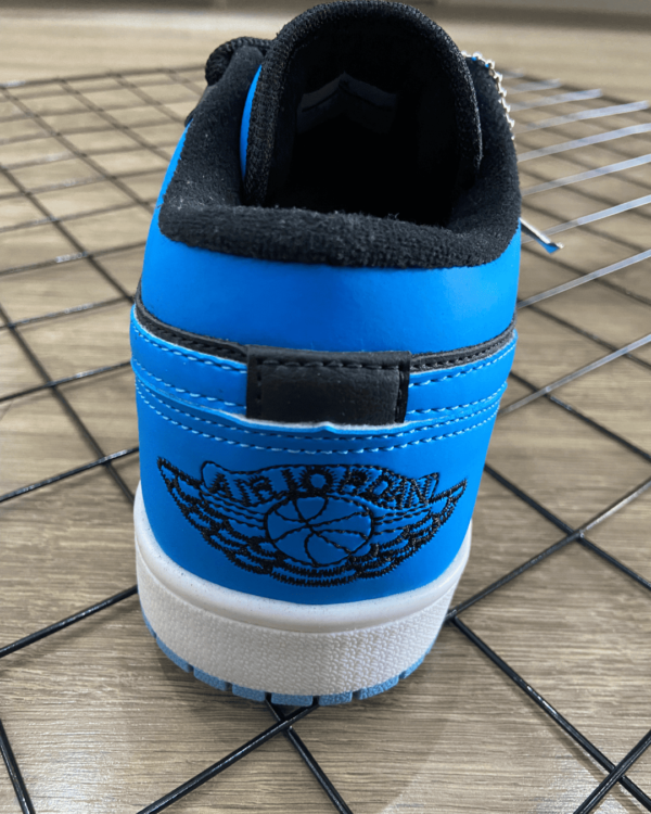 NIKE JORDAN AZUL/PRETO - Image 3