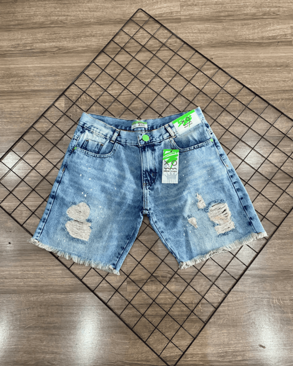 SHORTS JOGADOR JEANS BROW JEANS ( JEANS CLARO DESFIADO )