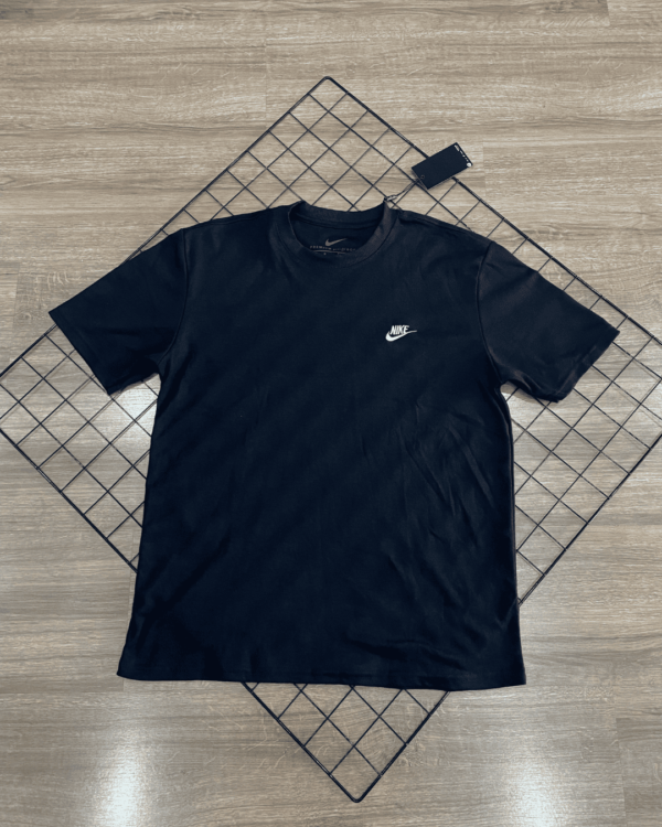 CONJUNTO NIKE MOLETOM 2 VERÃO - Image 3