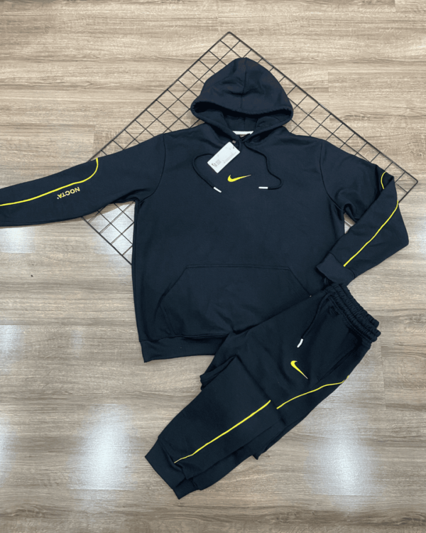 CONJUNTO NIKE MOLETOM NOCTA 3