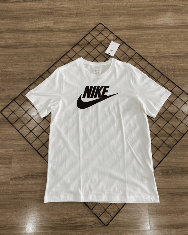 T-SHIRT NIKE SPORTWEAR ACON FUTURA