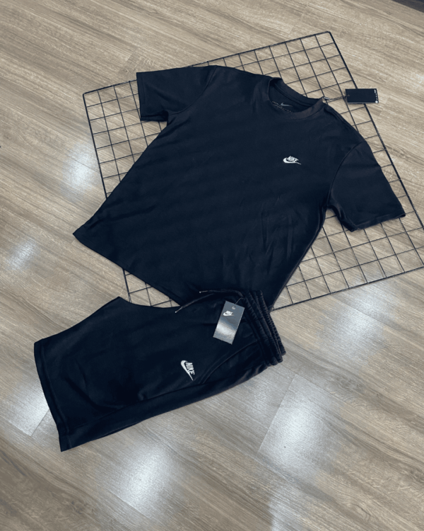CONJUNTO NIKE MOLETOM 2 VERÃO - Image 2