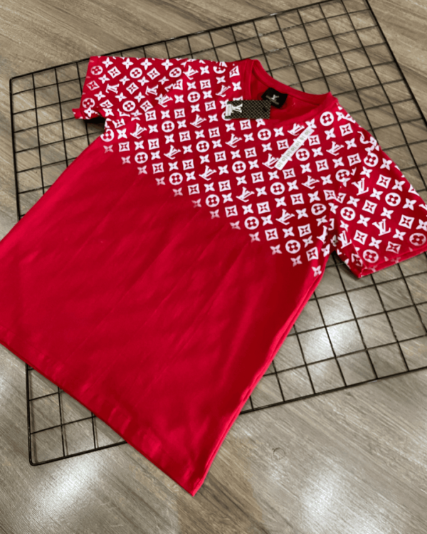 T-SHIRT LV DEGRADE VERMELHA - Image 2