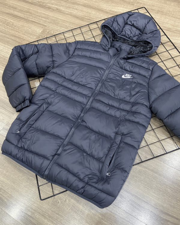 BOBOJACO NIKE CINZA PELUCIADO - Image 2