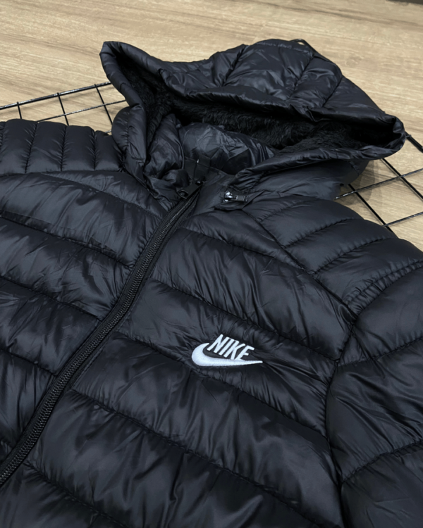 BOBOJACO NIKE PRETO PELUCIADO - Image 4