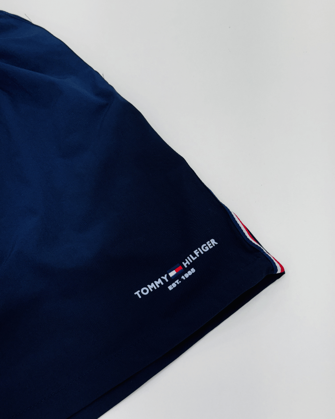 SHORTS TOMMY HILFIGER TACTEL FORRADO 5625 - Imagem 3