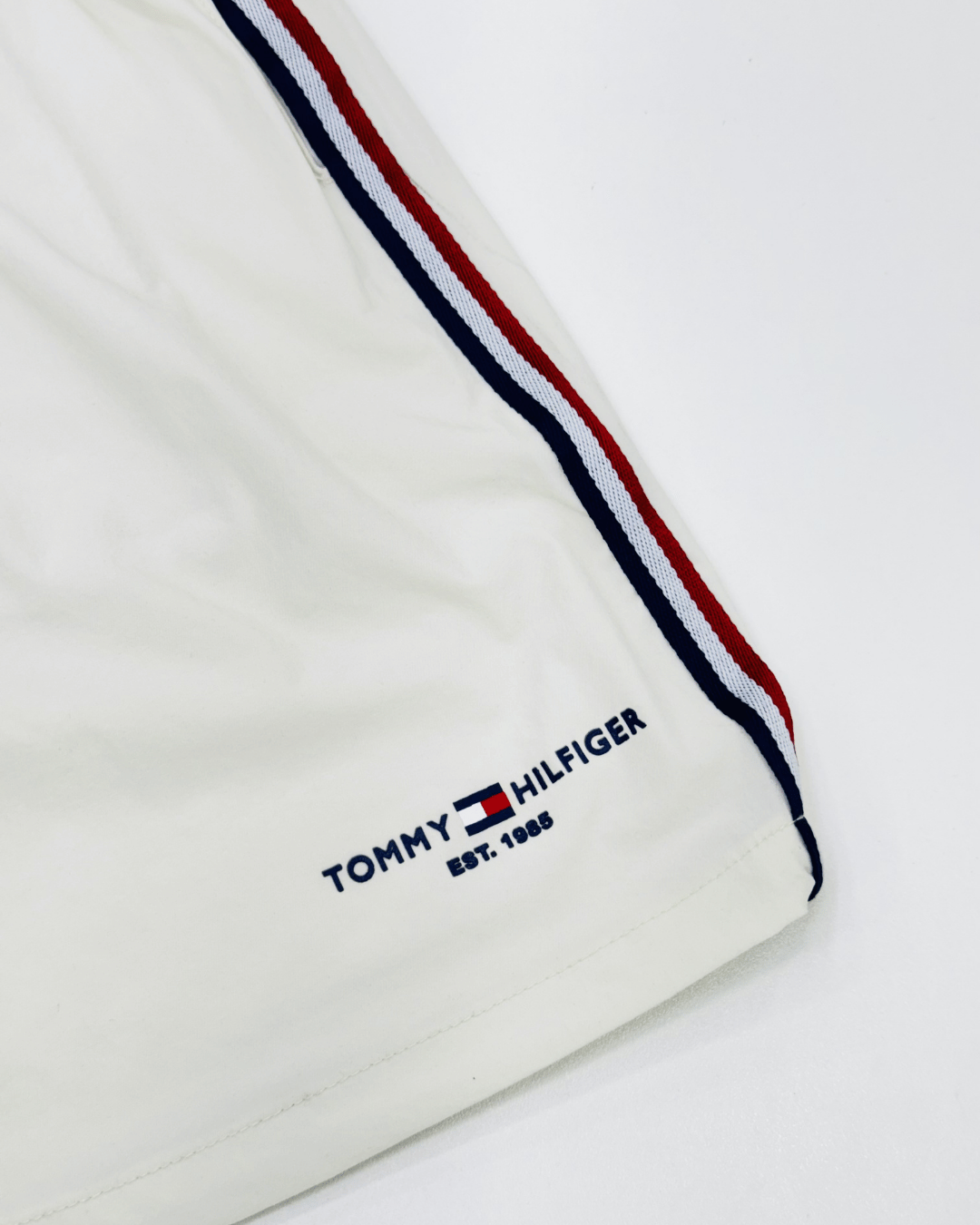 SHORTS TOMMY HILFIGER TACTEL FORRADO 4665 - Imagem 3