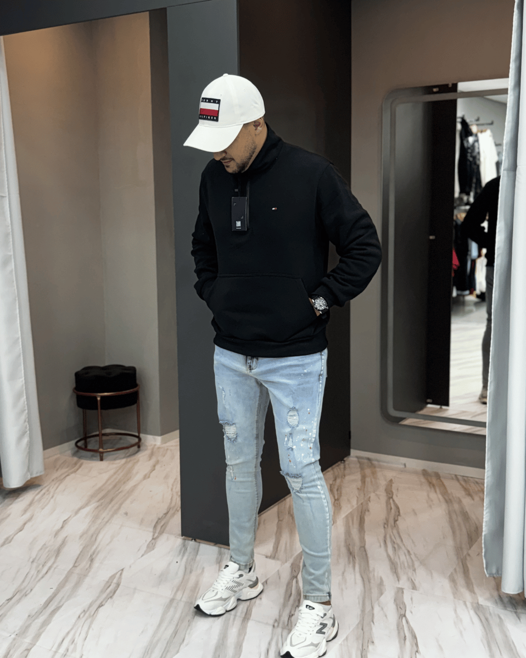 BLUSA MOLETOM TOMMY PRETO 9080 - Imagem 4