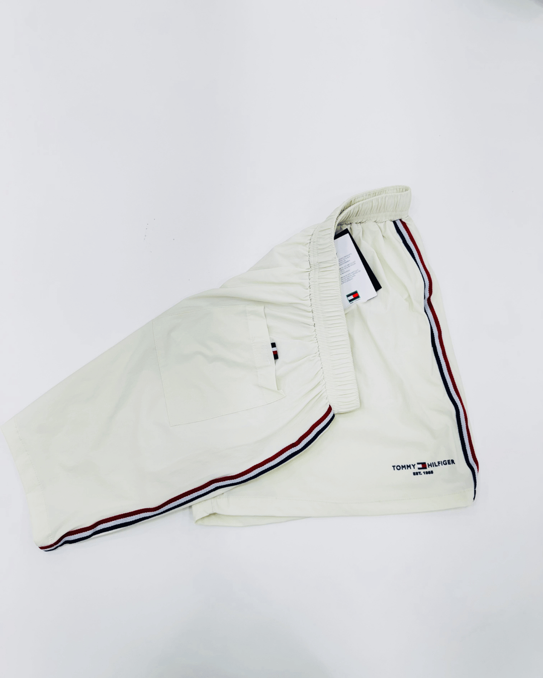 SHORTS TOMMY HILFIGER TACTEL FORRADO 4665 - Imagem 4