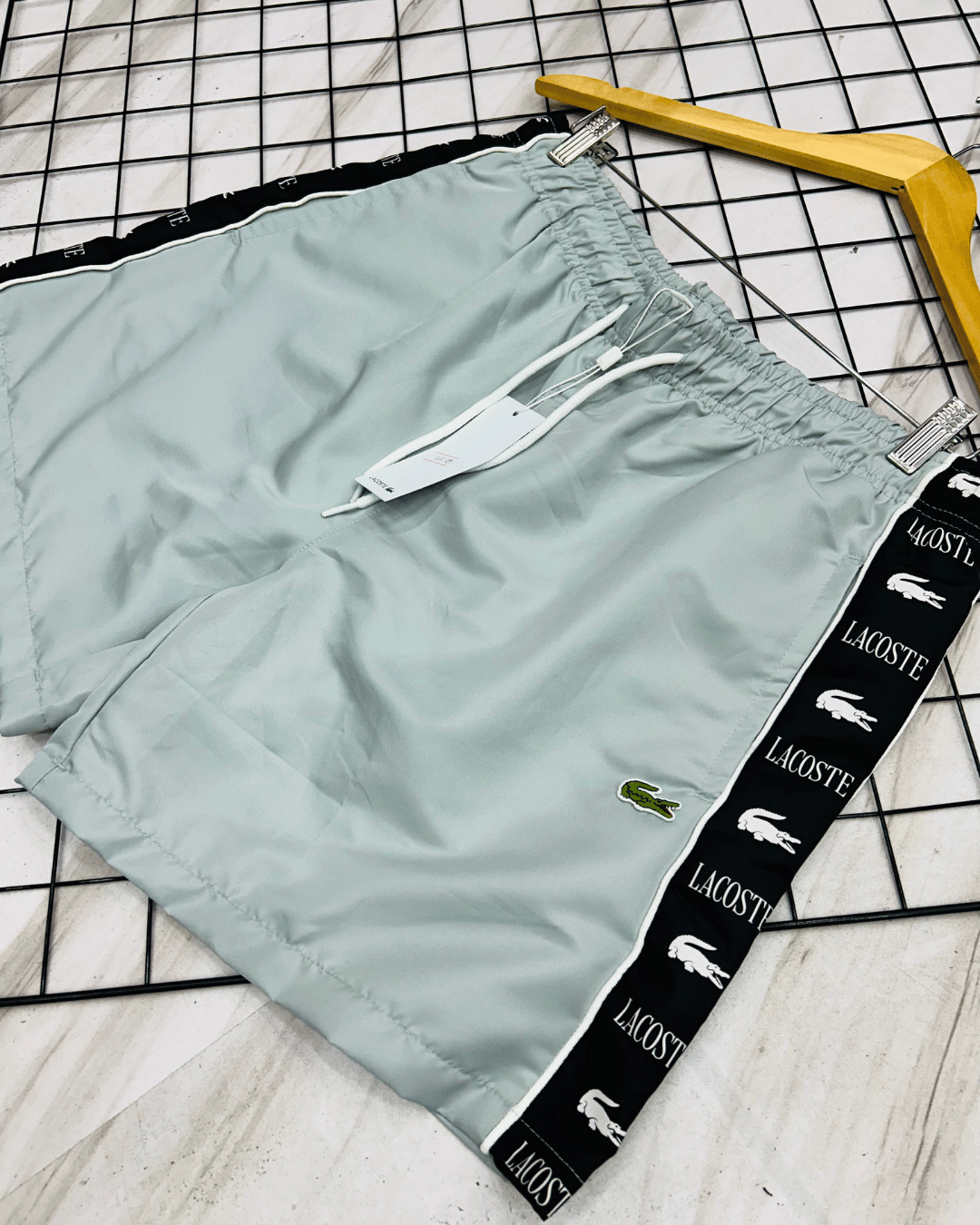 SHORTS LACOSTE TECTEL FORRADO CINZA - Imagem 2
