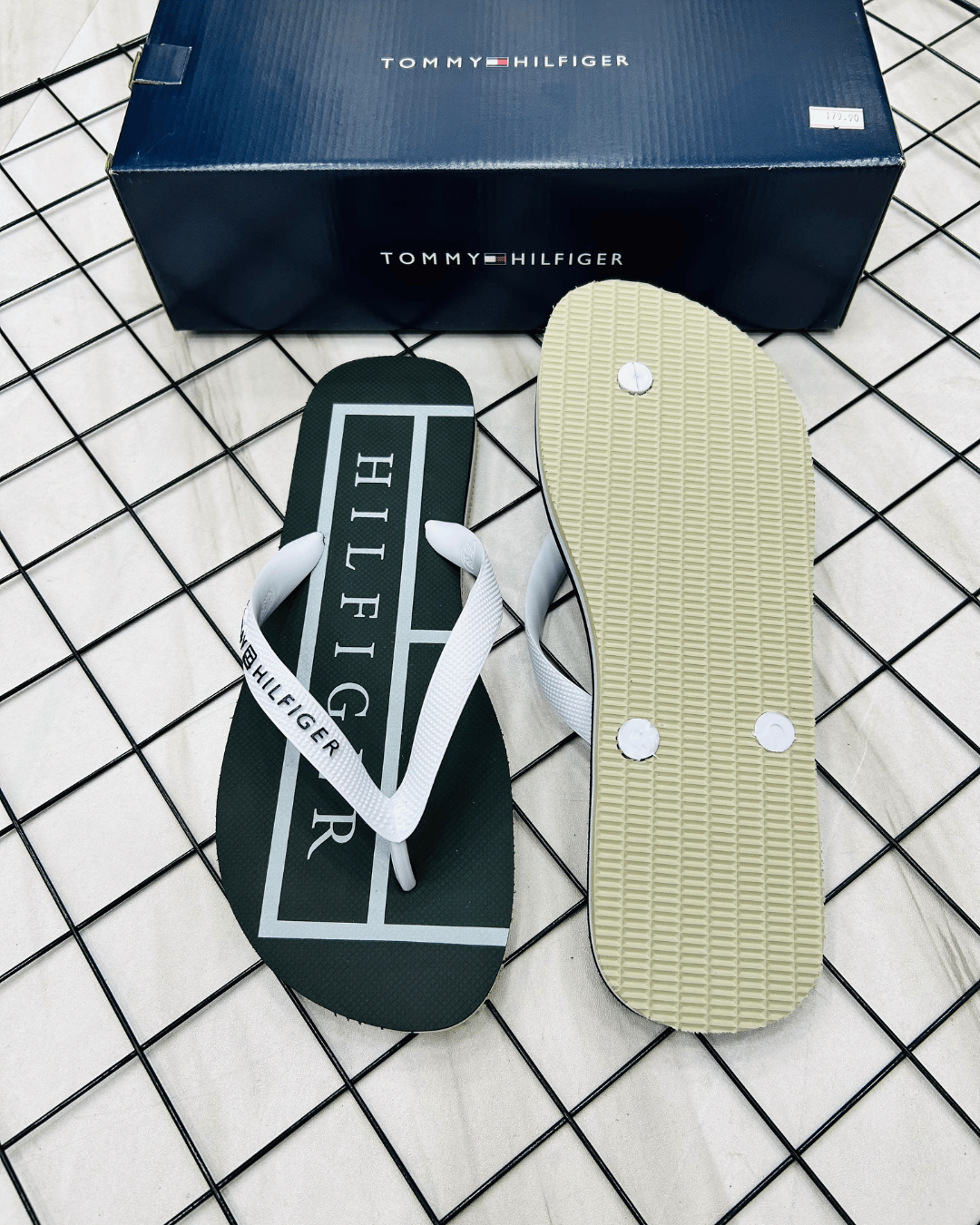 CHINELO TOMMY HILFIGER 03918 - Imagem 2