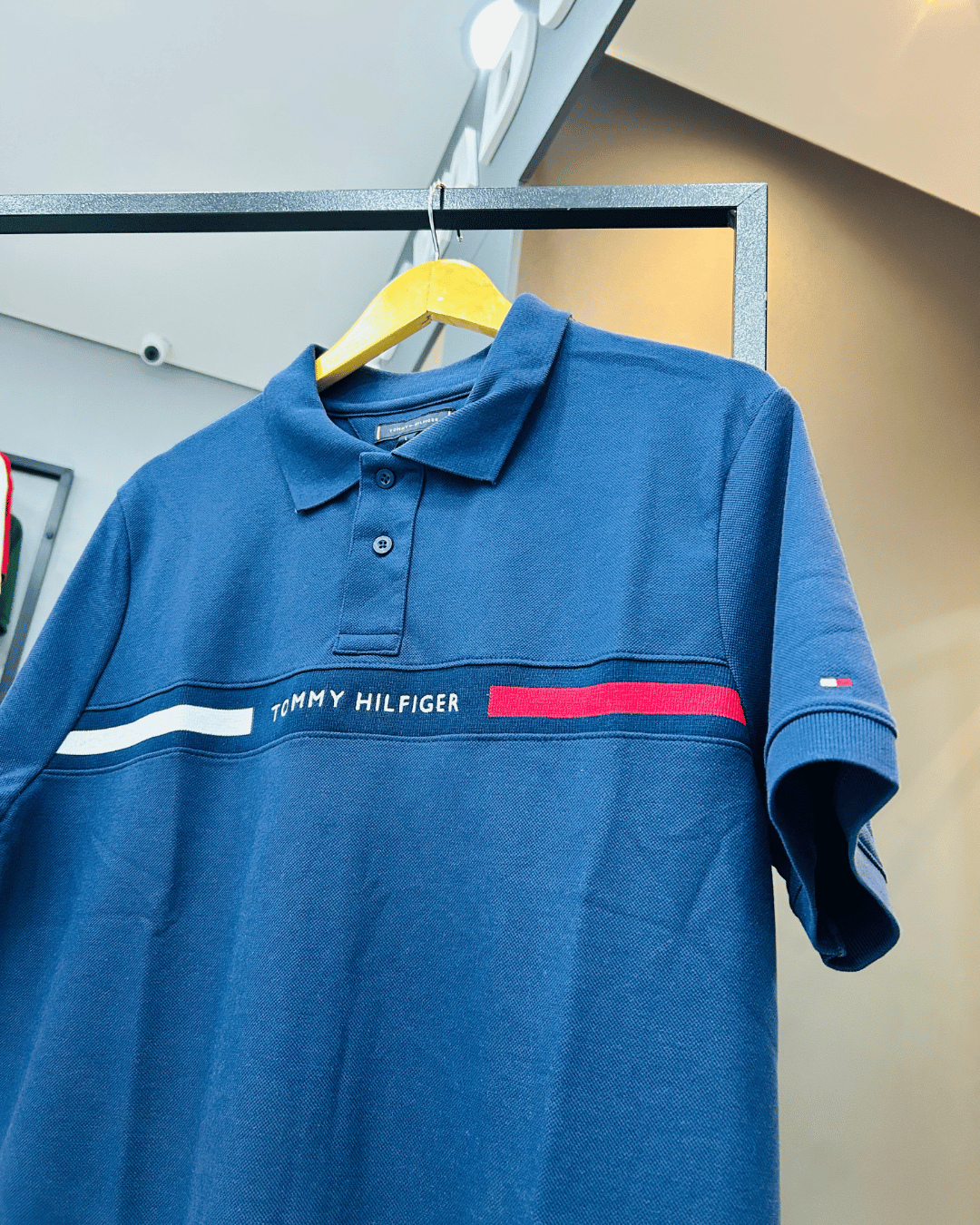 POLO TOMMY HILFIGER 3050 - Imagem 5
