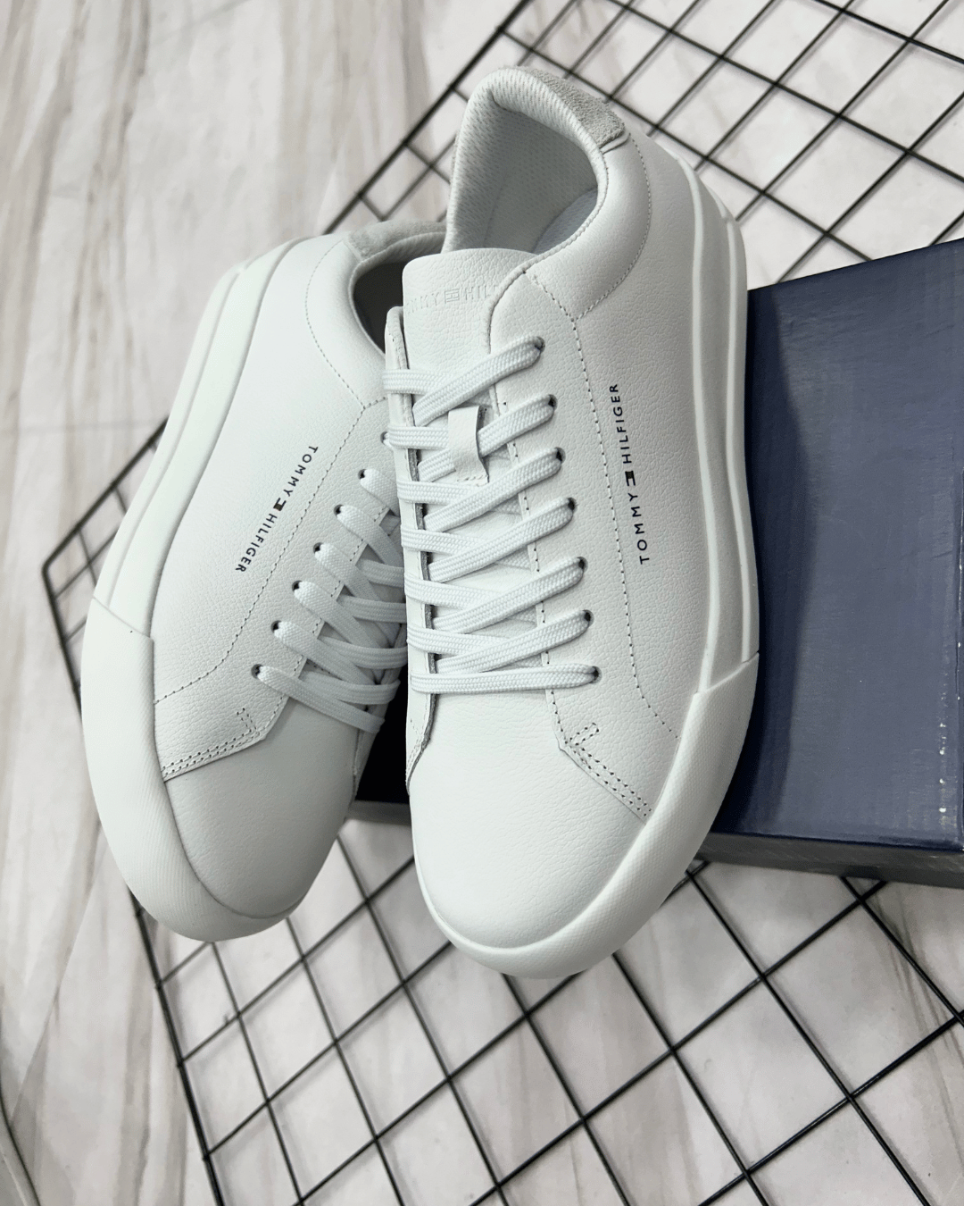 TÊNIS TOMMY HILFIGER COURT DETAIL - BRANCO - Imagem 2