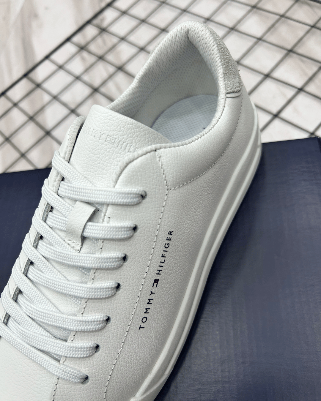 TÊNIS TOMMY HILFIGER COURT DETAIL - BRANCO - Imagem 3