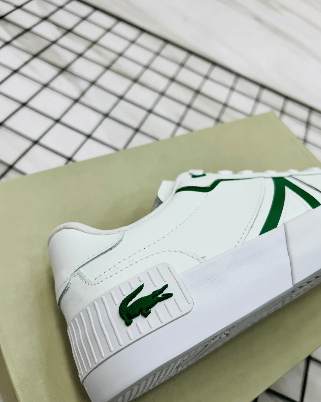 TÊNIS LACOSTE L004 BRANCO/VERDE - Imagem 4